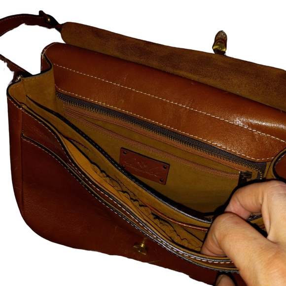 PATRICIA NASH London Smooth Leather Saddle Bag - Picture 10 of 13